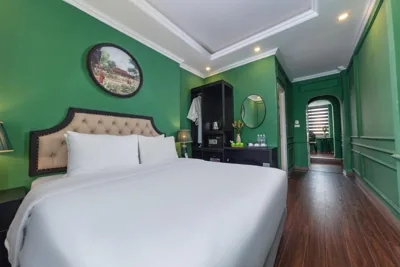 城市景观三人间 — Madelise Adora Hotel & Travel